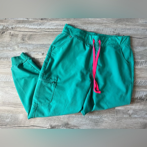 Figs Zamora Surgical Green Joggers Scrubs Size XL - Picture 4 of 5
